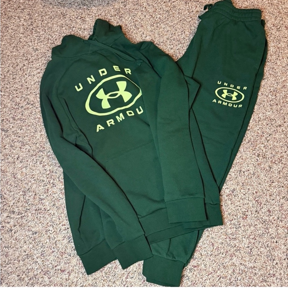 Under Armour Rival Fleece Logo Hoodie and matching sweatpants in Marine OD Green